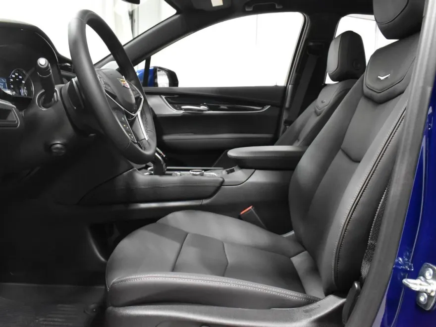 2025 Cadillac XT5 Premium Luxury photo 1