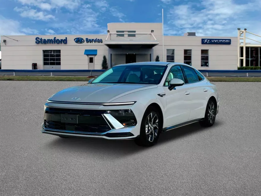 2025 Hyundai Sonata SEL photo 1