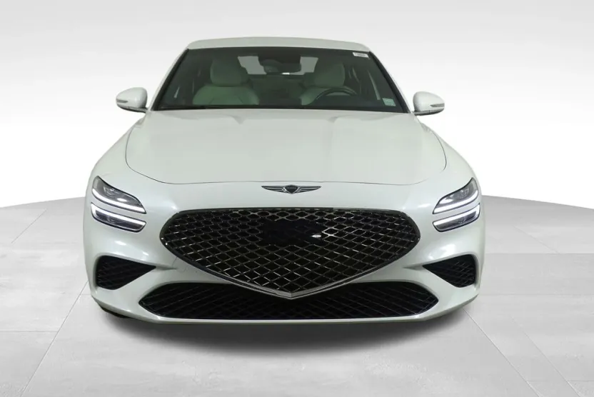 2024 Genesis G70 2.5T Sport Prestige photo 1