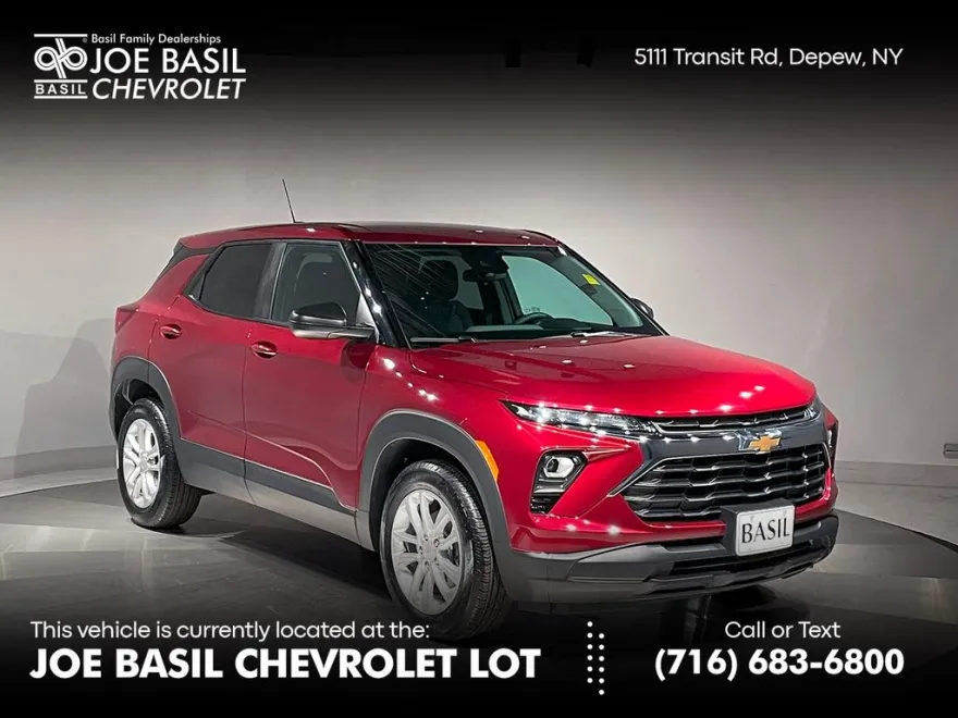 2025 Chevrolet Trailblazer LS photo 1