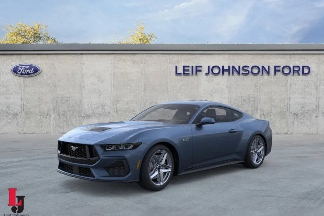 2025 Ford Mustang GT Premium photo 1