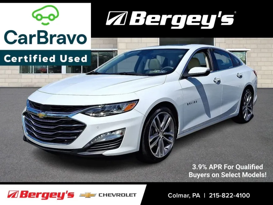 2022 Chevrolet Malibu Premier photo 1
