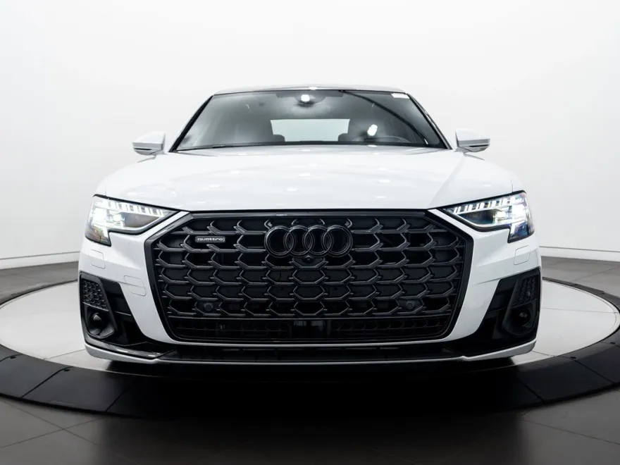 2024 Audi A8 L 55 photo 1