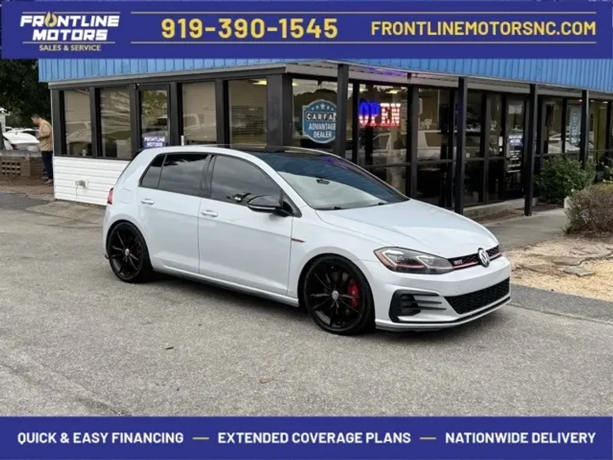 2021 Volkswagen Golf GTI SE photo 1