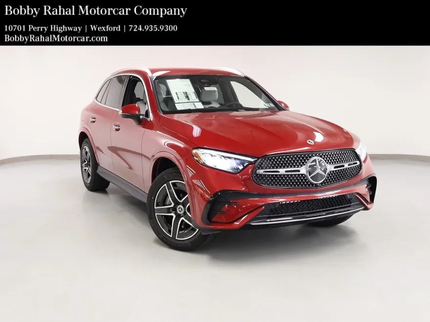 2025 Mercedes Benz GLC 300 4MATIC photo 1