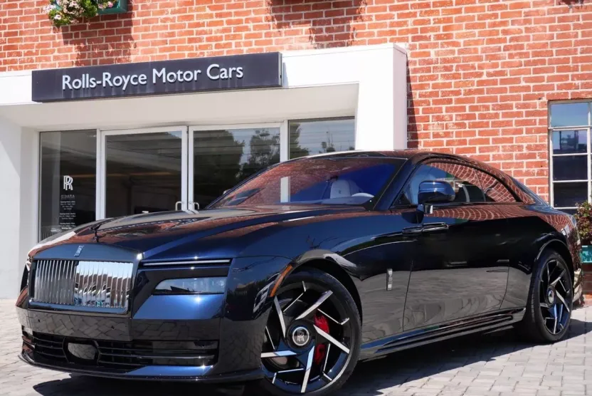 2025 Rolls Royce Spectre photo 1