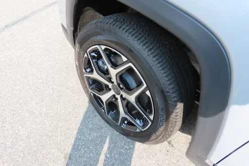 2025 Jeep Compass Limited photo 3