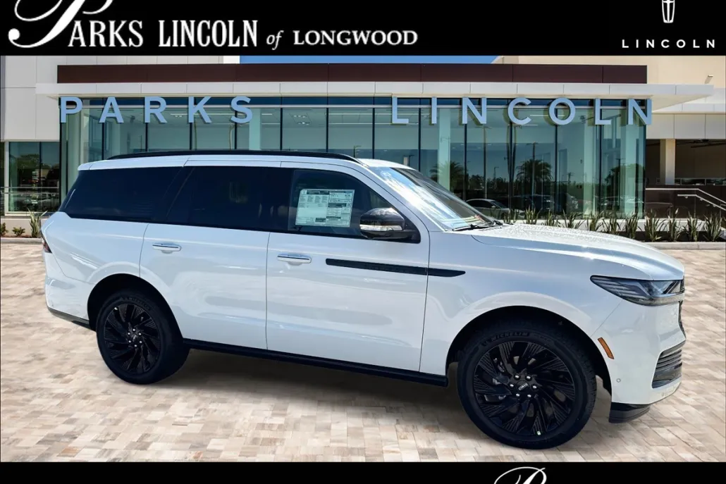 2025 Lincoln Navigator Reserve photo 1