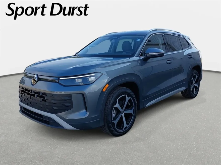 2025 Volkswagen Tiguan SE photo 1