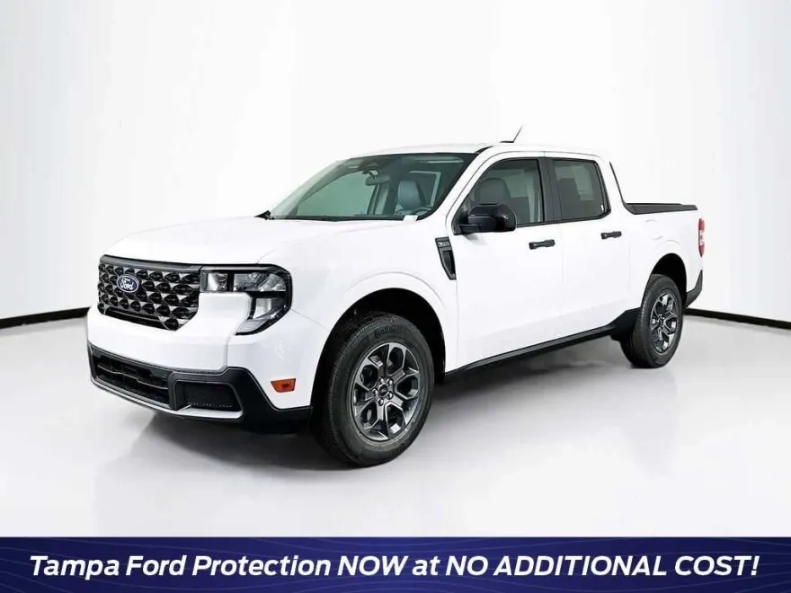 2025 Ford Maverick XLT photo 1
