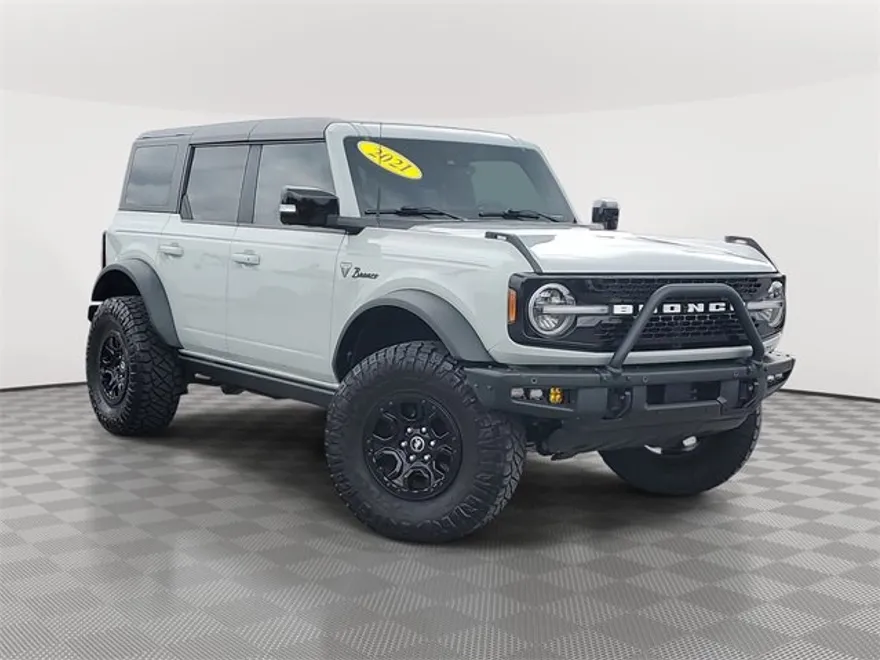 2021 Ford Bronco First Edition photo 1