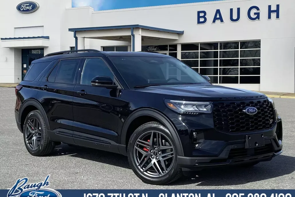 2025 Ford Explorer ST photo 1