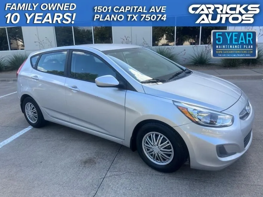 2017 Hyundai Accent SE photo 1