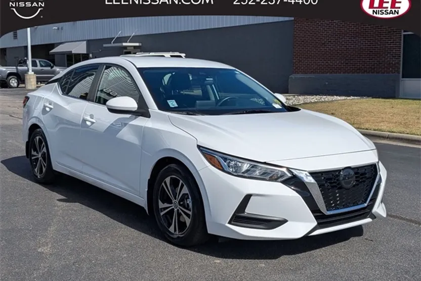 2022 Nissan Sentra SV photo 1