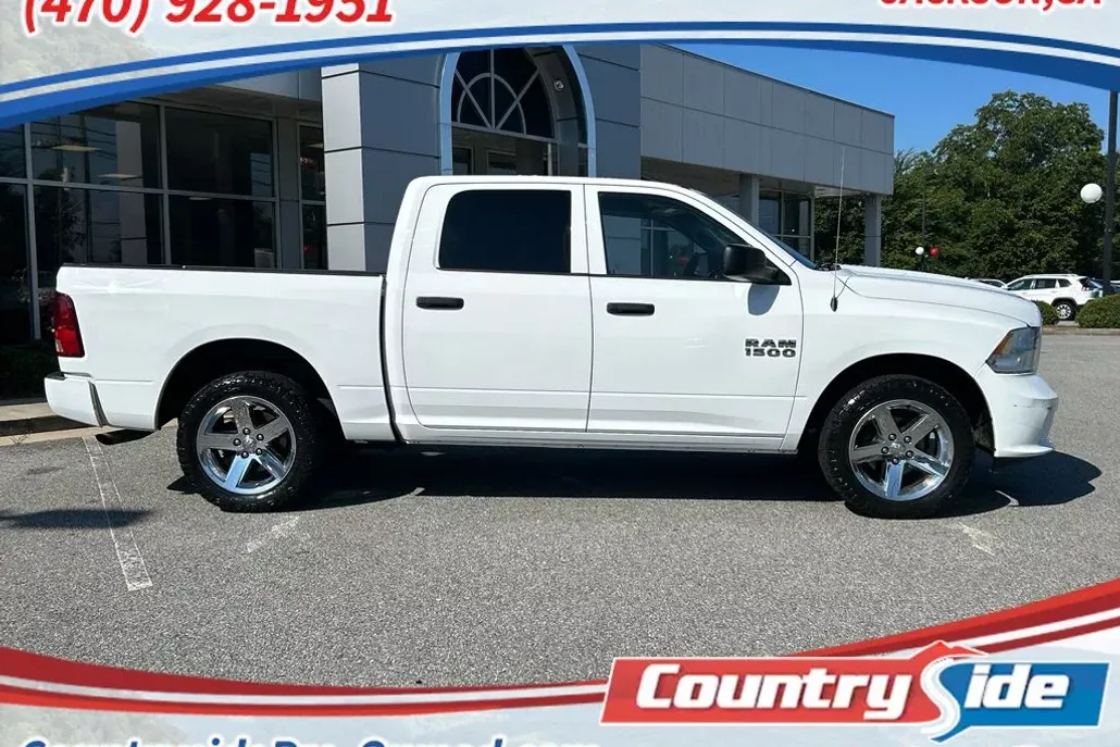 2015 Ram 1500 Express photo 1
