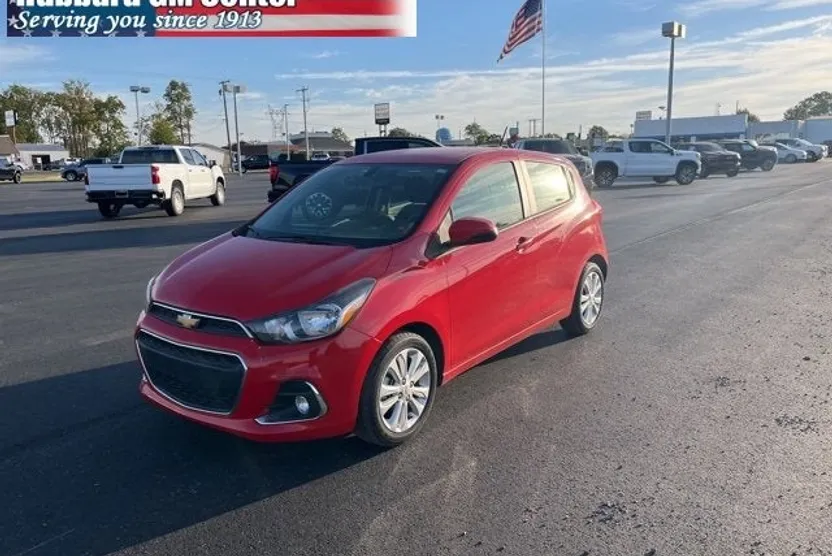 2017 Chevrolet Spark 1LT LT photo 1