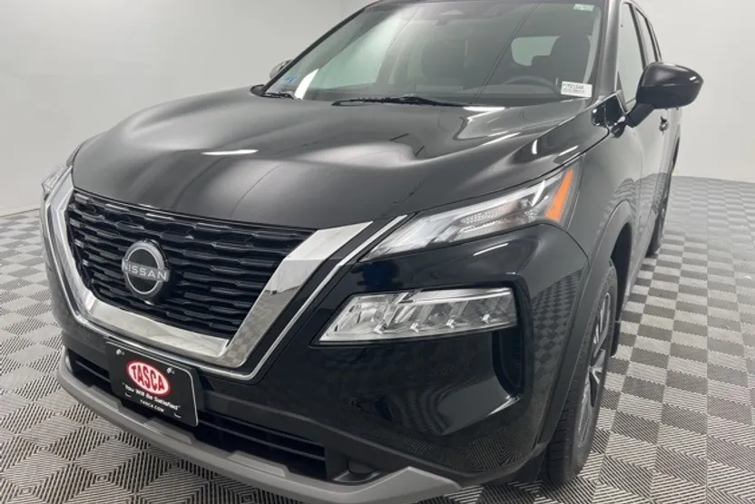 2023 Nissan Rogue SV photo 1