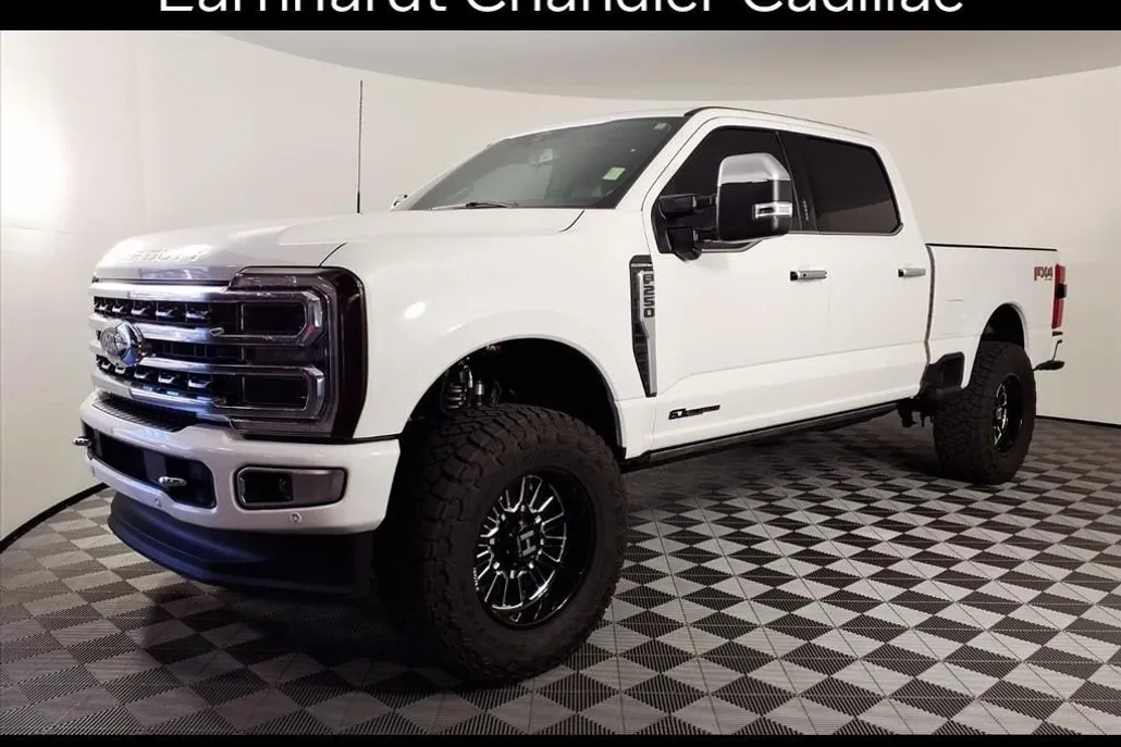 2024 Ford F-250 Platinum photo 1