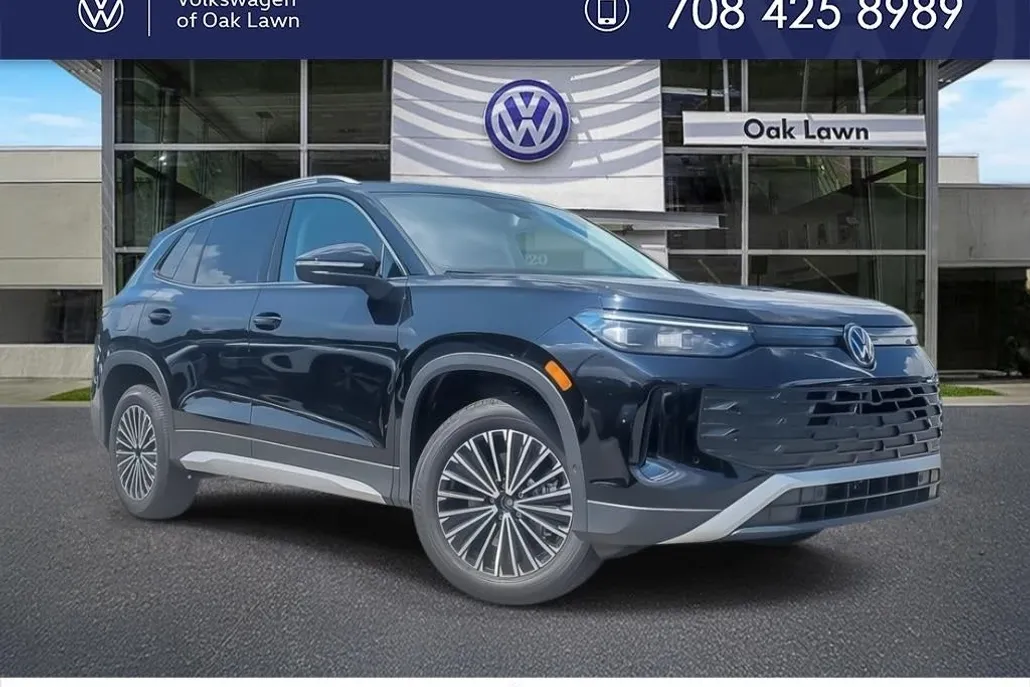 2025 Volkswagen Tiguan S photo 1