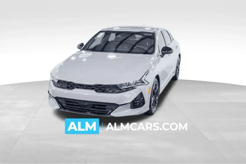 2024 Kia K5 GT-Line photo 1