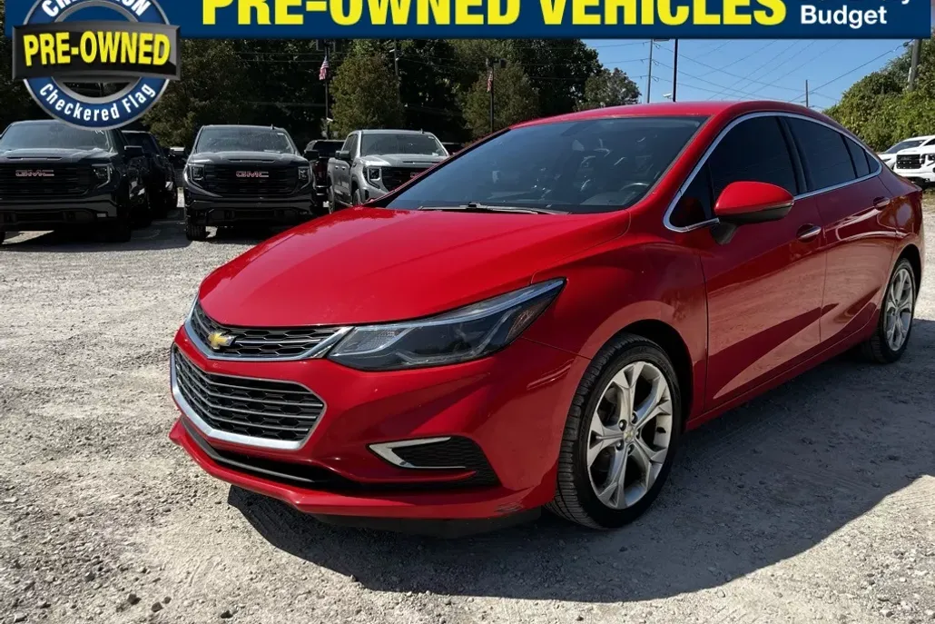 2016 Chevrolet Cruze Premier photo 1