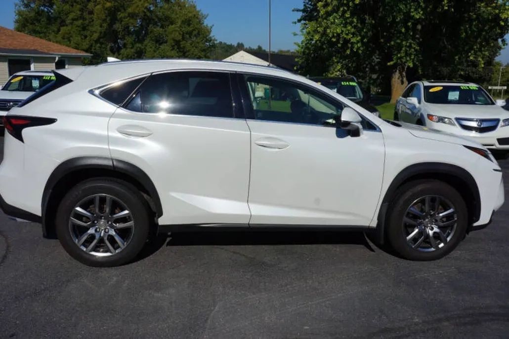 2015 Lexus NX 200t F SPORT photo 1