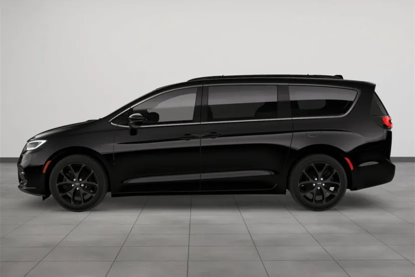 2026 Chrysler Pacifica Limited photo 1