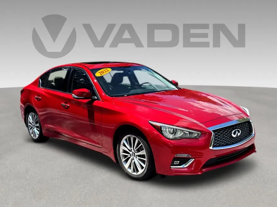 2022 Infiniti Q50 LUXE photo 1