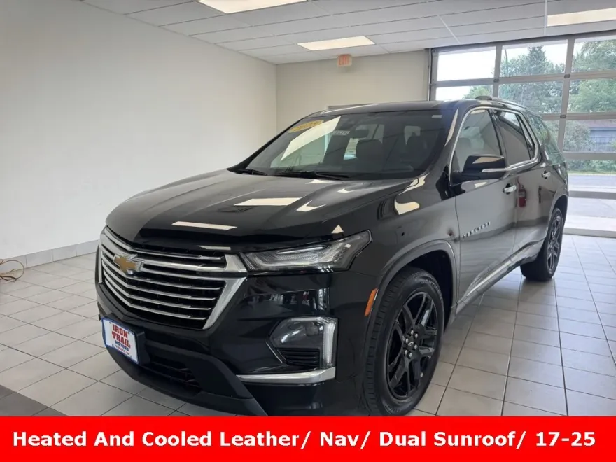 2023 Chevrolet Traverse Premier photo 1