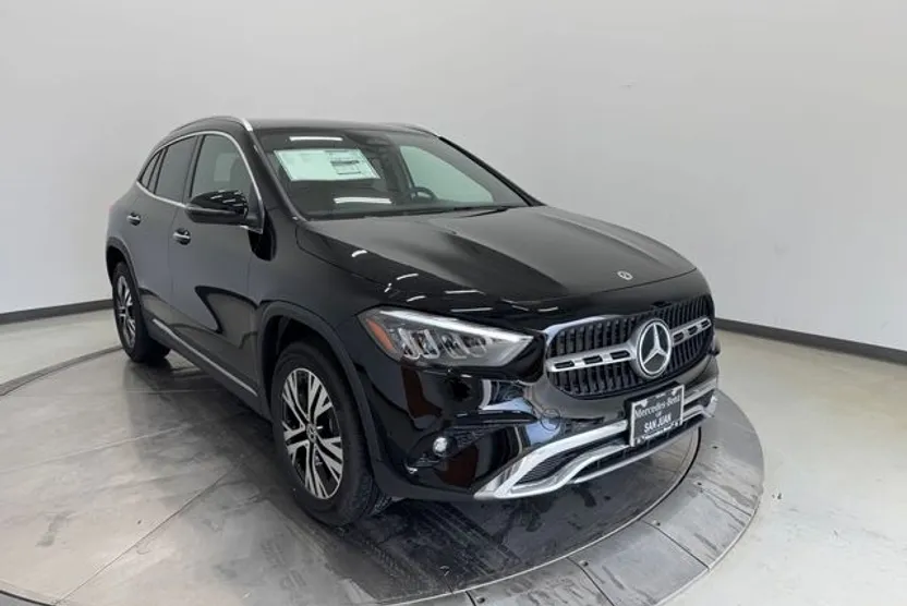 2025 Mercedes Benz GLA 250 photo 1
