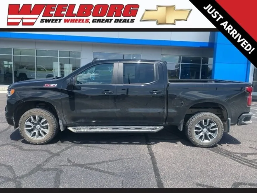 2022 Chevrolet Silverado 1500 RST photo 1