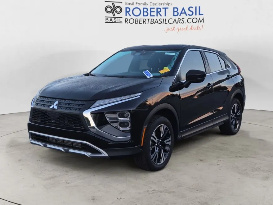 2025 Mitsubishi Eclipse Cross SE photo 1
