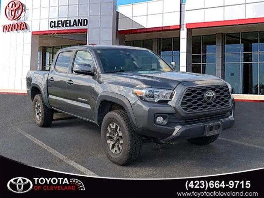 2023 Toyota Tacoma TRD Off-Road V6 photo 1