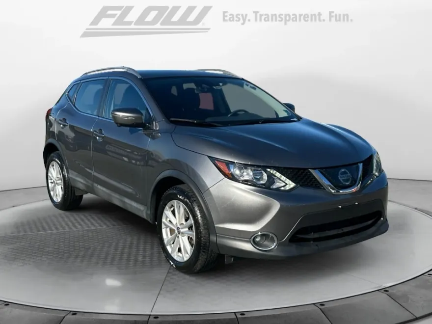 2019 Nissan Rogue Sport SV photo 1