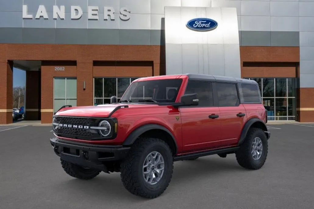 2025 Ford Bronco Badlands photo 1