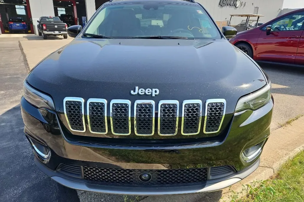 2022 Jeep Cherokee Limited photo 1