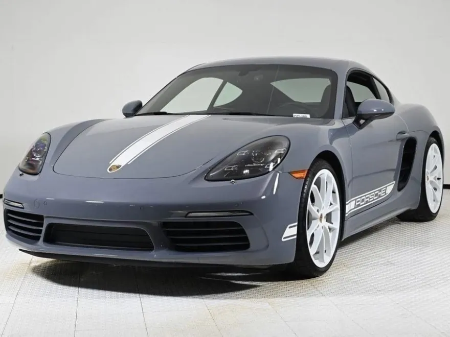 2024 Porsche Cayman Base photo 1