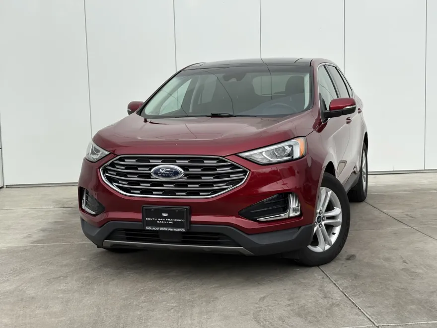 2019 Ford Edge SEL photo 1