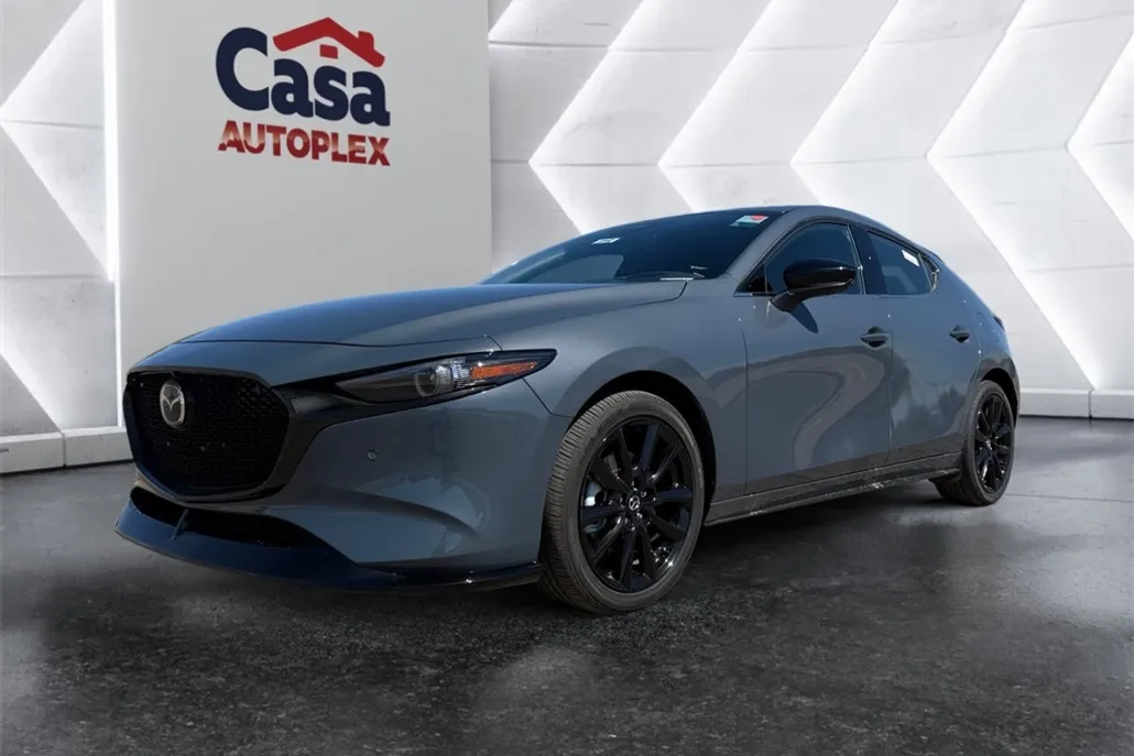 2025 Mazda Mazda3 photo 1