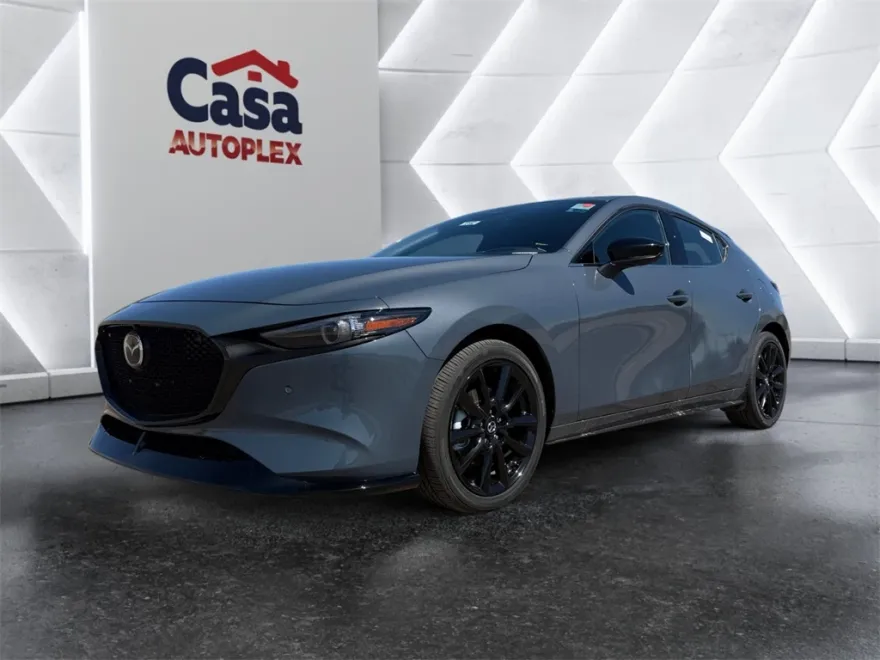 2025 Mazda Mazda3 photo 1