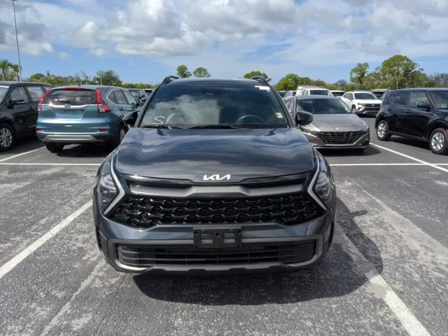 2024 Kia Sportage X-Line photo 1