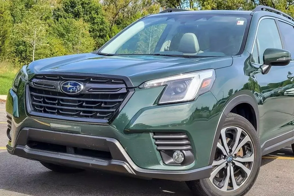 2022 Subaru Forester Limited photo 1