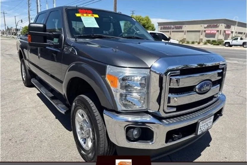 2016 Ford F-250 XLT photo 1