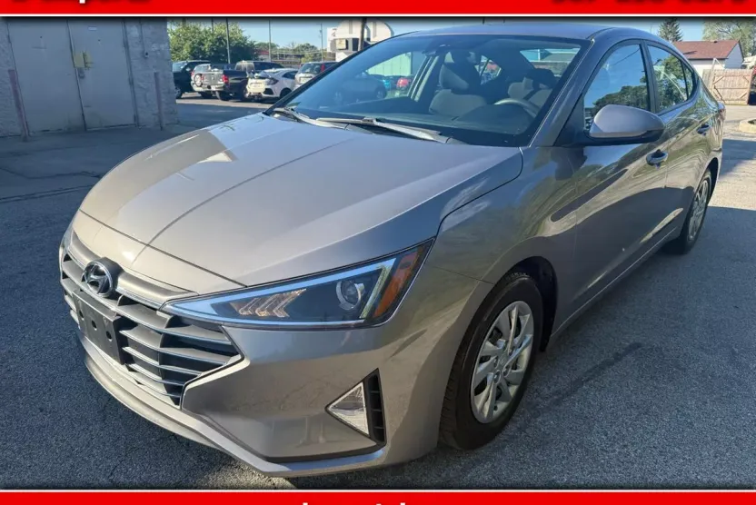 2020 Hyundai Elantra SE photo 1