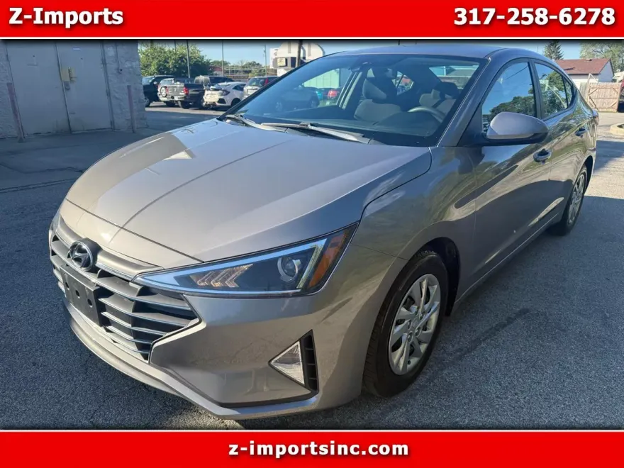 2020 Hyundai Elantra SE photo 1