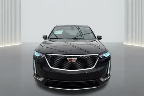 2025 Cadillac XT6 Premium Luxury photo 2