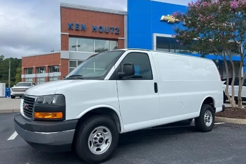 2023 Gmc Savana Cargo 2500 Base photo 1