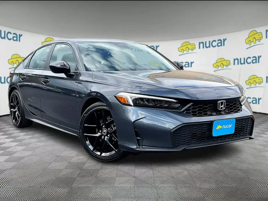 2025 Honda Civic Hatchback Sport photo 1