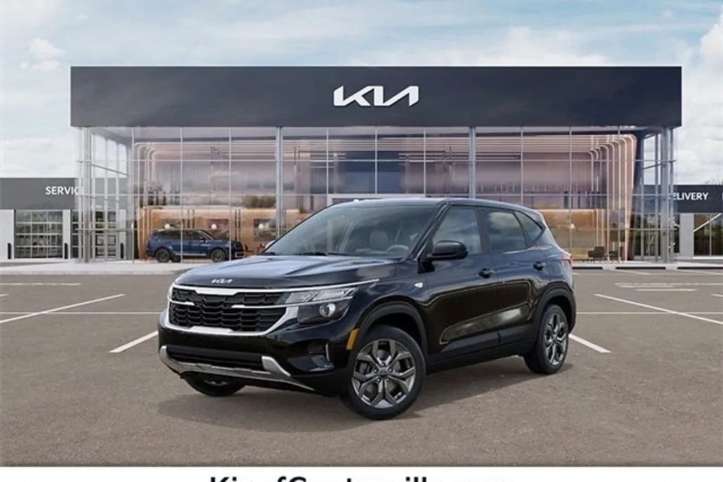 2026 Kia Seltos LX photo 1