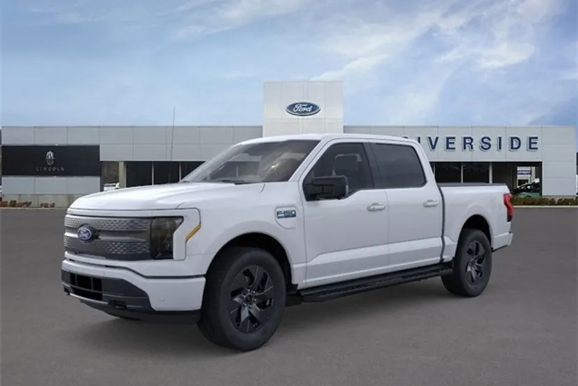 2025 Ford F-150 Lightning photo 1